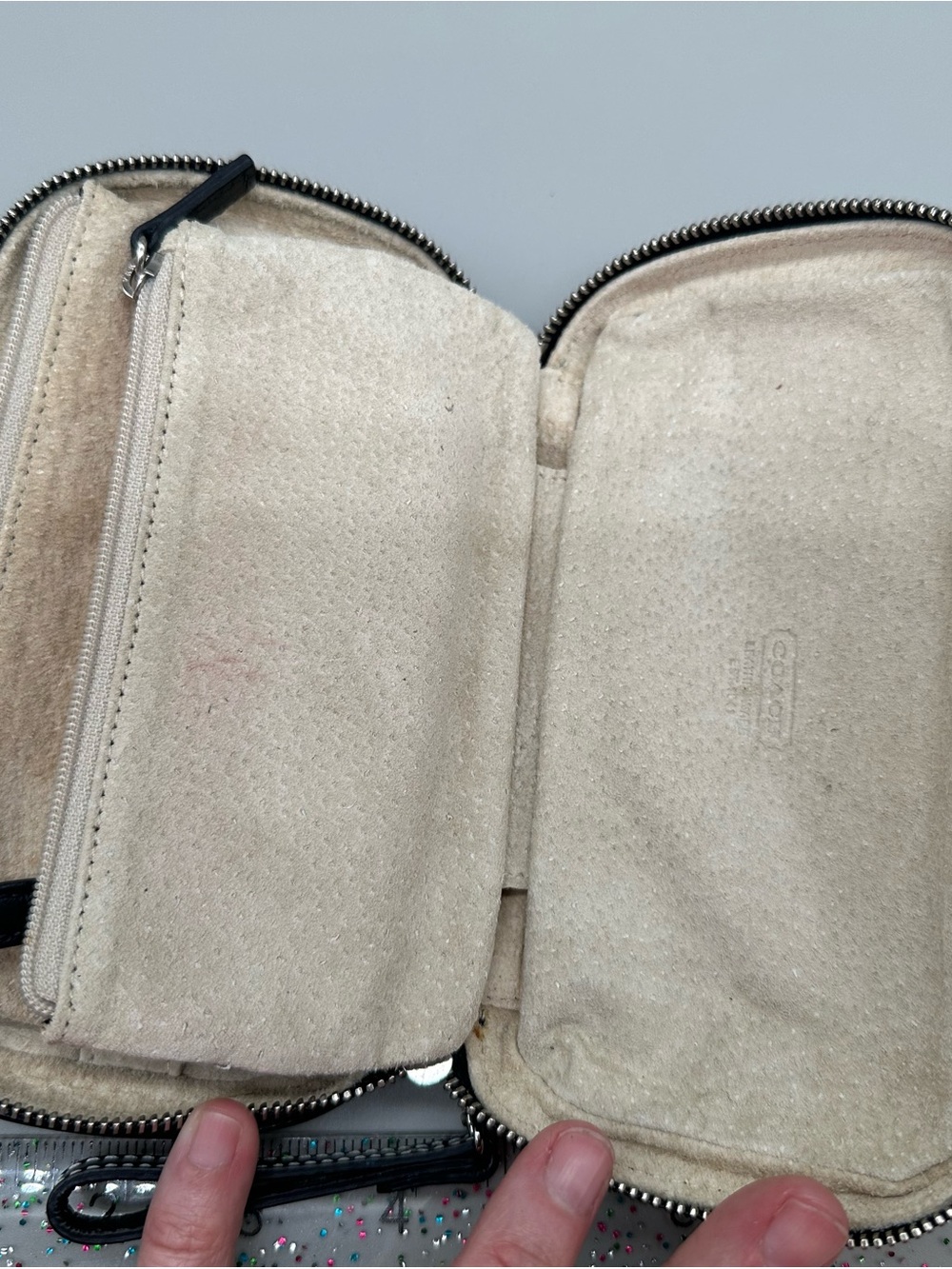 Coach Vintage Black Leather Zip Travel Pouch - Picture 7 of 7